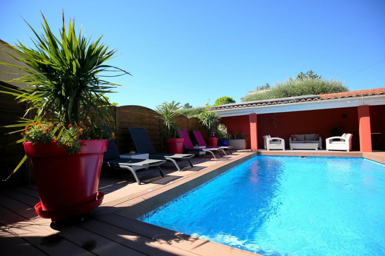La Villa Lea Uzès Екстериор снимка